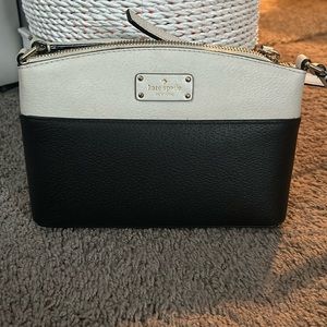 Kate spade crossbody, Never used